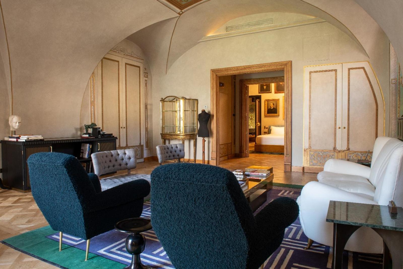 Palazzo Shedir - The Leading Of The World Rom