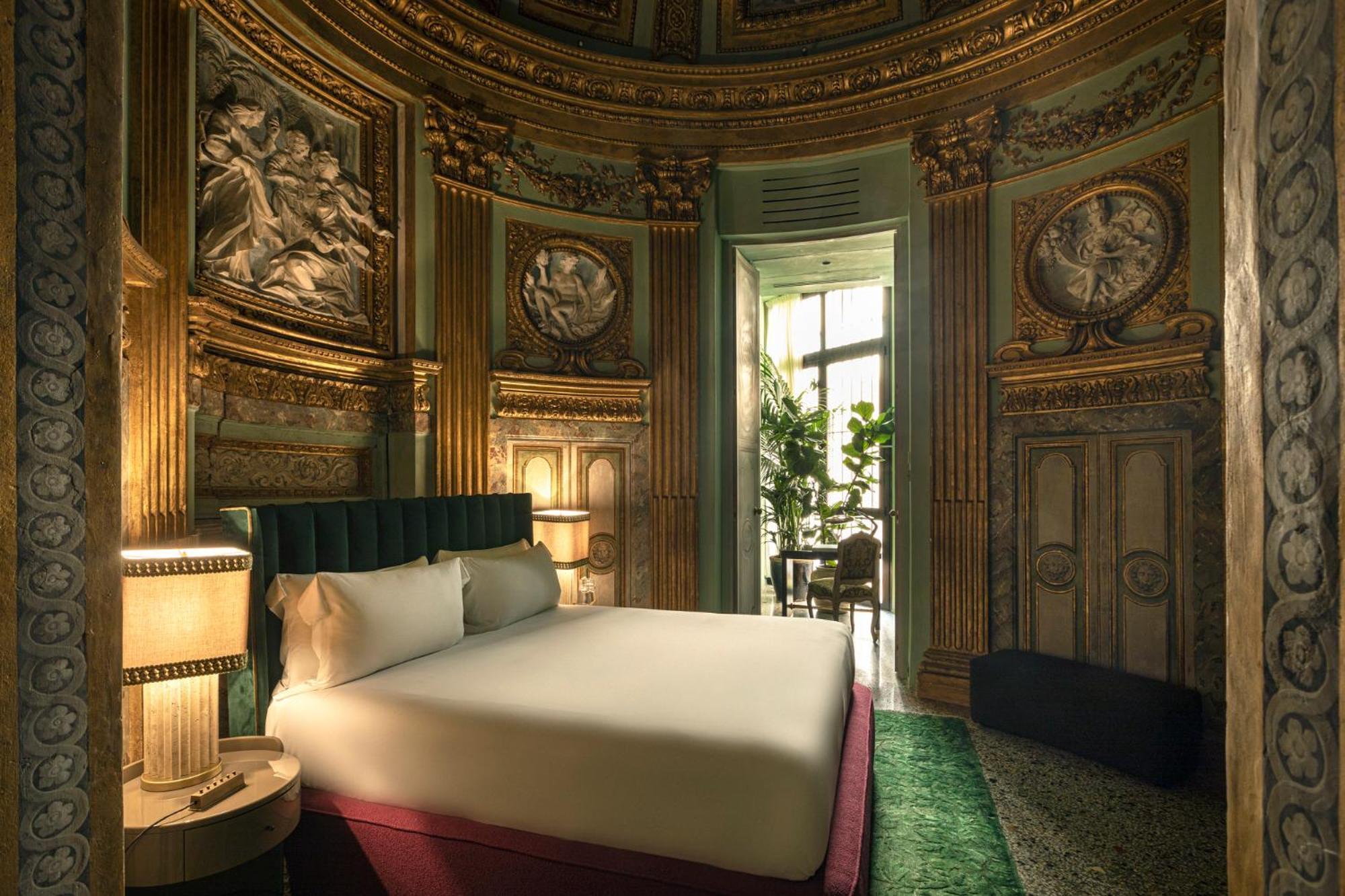 Palazzo Shedir - The Leading Of The World Rom